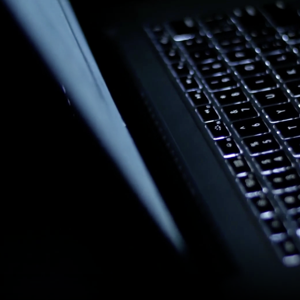 Laptop für das KI-Checkup