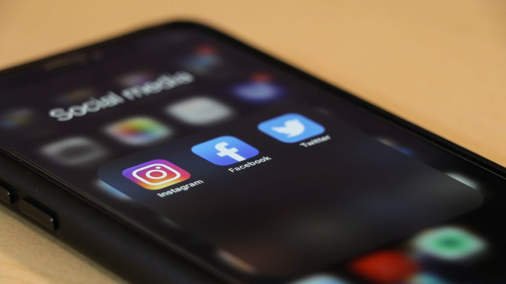 Wie kann mir eine Social Media Agentur weiterhelfen?